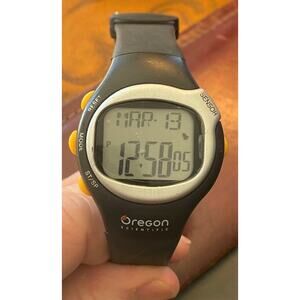 Oregon Scientific Sports Watch,HRM, Calorie Counter, WR, 40mm Case, IHM80004